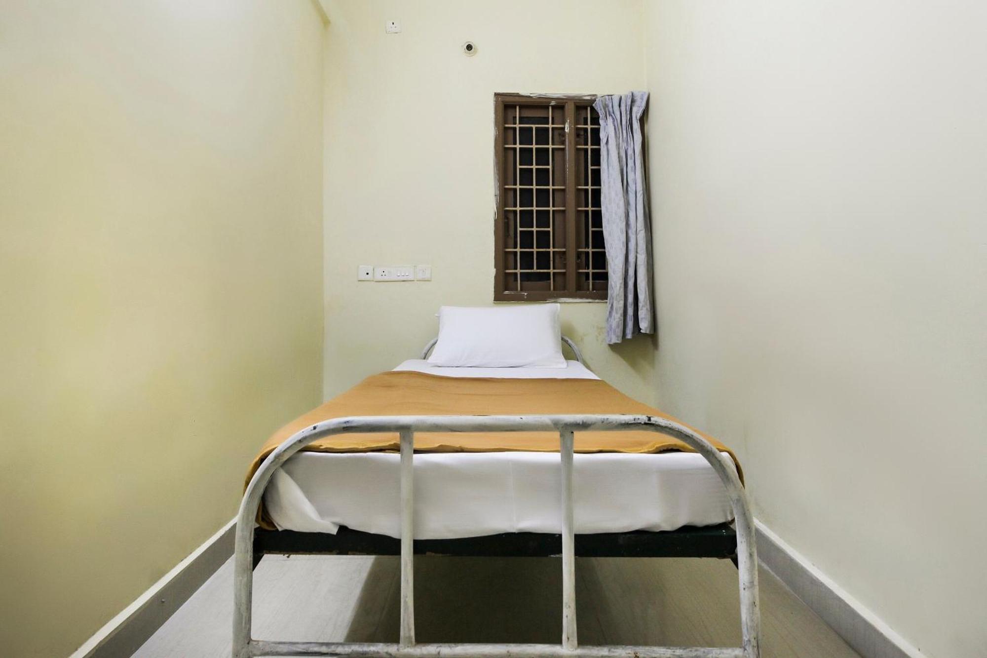 Spot On Jayalakshmi Residency Non Ac Hotel Kovilpatti Luaran gambar