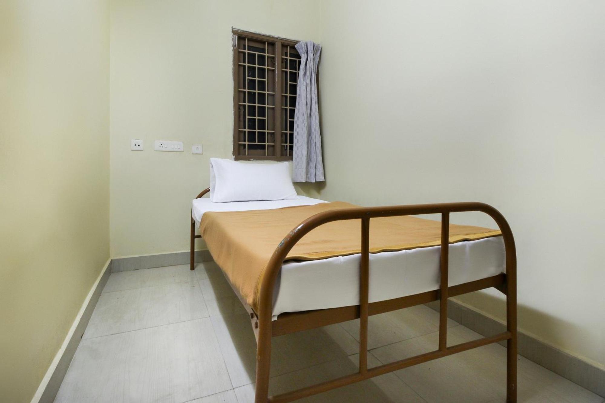 Spot On Jayalakshmi Residency Non Ac Hotel Kovilpatti Luaran gambar